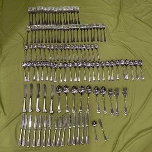 oneida stainless flatware SSS 118pc Colonial Boston